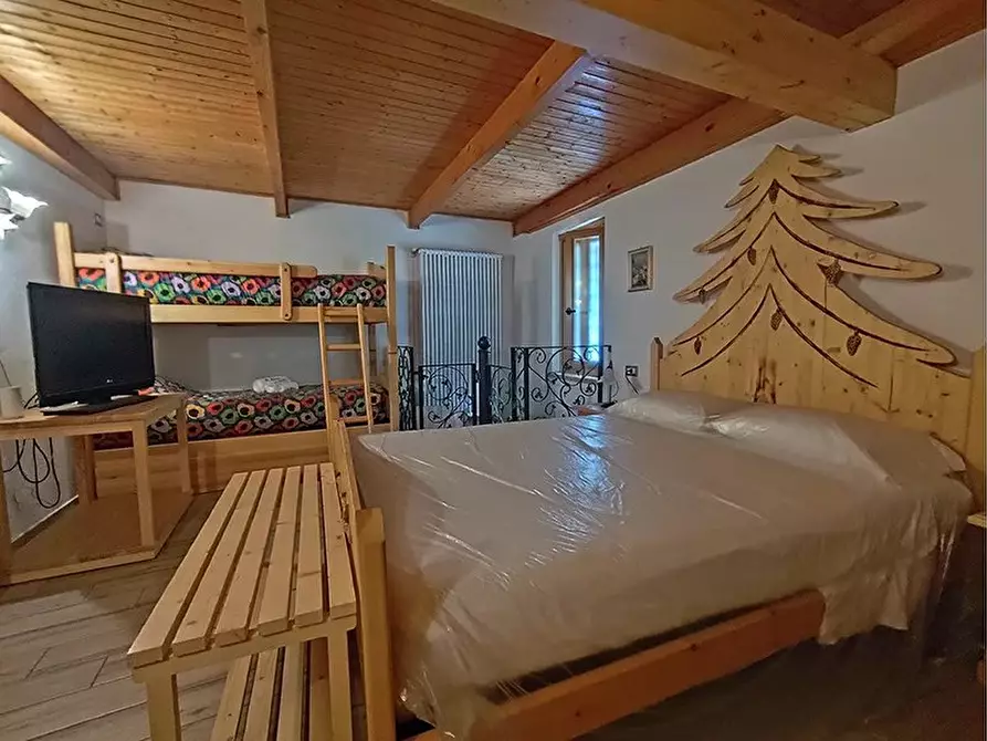 Immagine 35 di Terreno edificabile in vendita  a Bellino