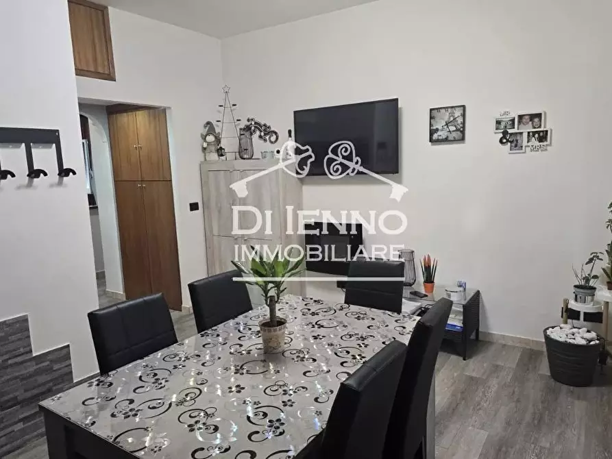 Immagine 6 di Casa trifamiliare in vendita  in Via Visconte Maggiolo a Roma
