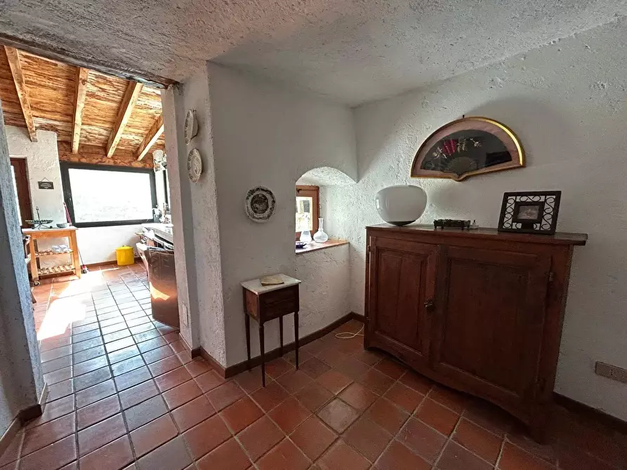 Immagine 3 di Casa trifamiliare in vendita  in Via Martiri della Liberta, 124 a Apricale