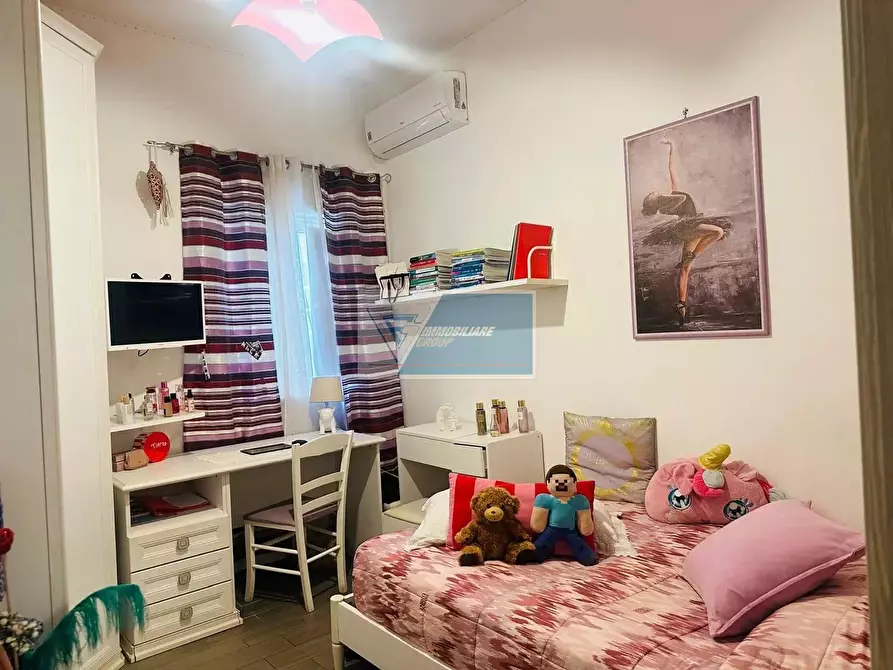 Immagine 18 di Casa trifamiliare in vendita  a Siracusa