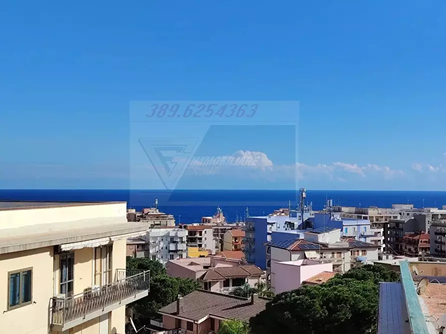 Immagine 2 di Casa trifamiliare in vendita  in Via Filisto a Siracusa