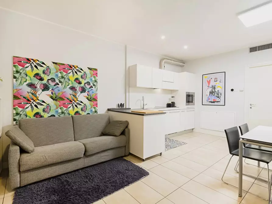 Immagine 6 di Casa trifamiliare in affitto  in VIA BERNARDINO BIONDELLI, 7. a Milano