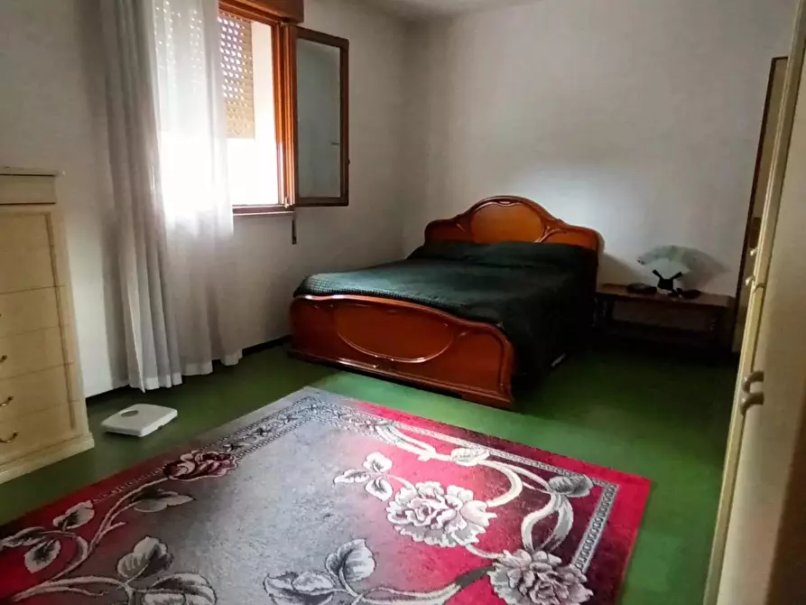 Immagine 6 di Casa trifamiliare in vendita  a Susegana