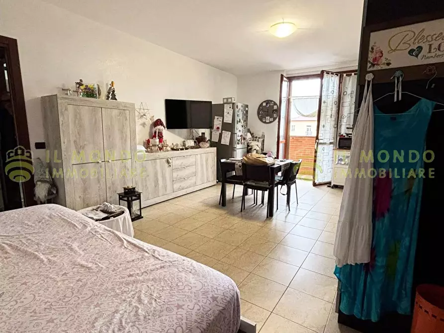 Immagine 1 di Casa trifamiliare in vendita  in Via Cavour, 8. a Casaletto Lodigiano