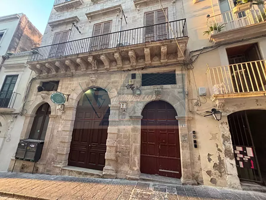 Immagine 2 di Casa trifamiliare in vendita  in Via della Amalfitania a Siracusa