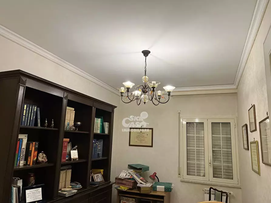 Immagine 6 di Casa trifamiliare in vendita  a Marsala