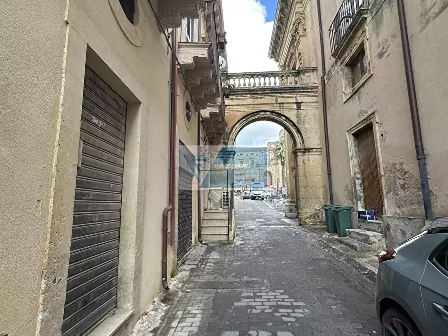 Immagine 2 di Attico in vendita  a Noto