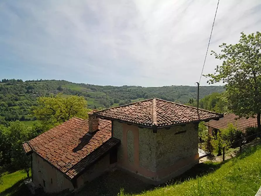 Immagine 7 di Terreno edificabile in vendita  a Barolo