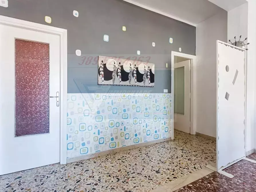 Immagine 3 di Casa trifamiliare in vendita  in via Bainsizza a Siracusa