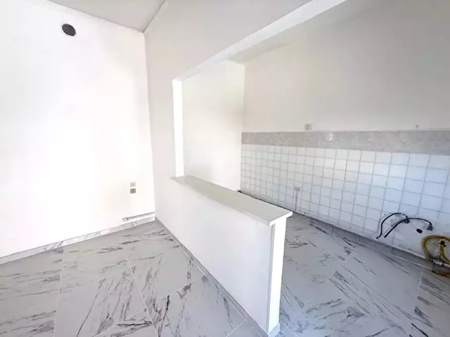 Immagine 3 di Casa trifamiliare in vendita  a Conegliano