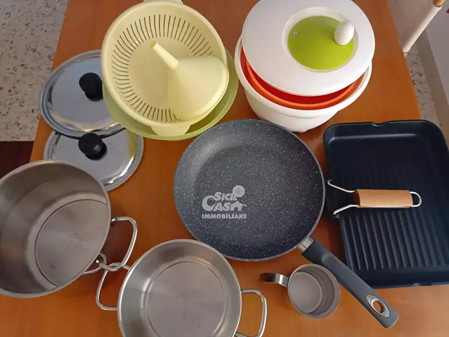 Immagine 24 di Casa trifamiliare in affitto  a Marsala