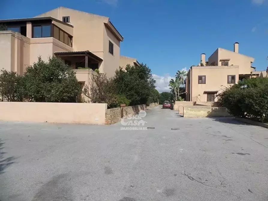 Immagine 10 di Terreno in vendita  a Marsala