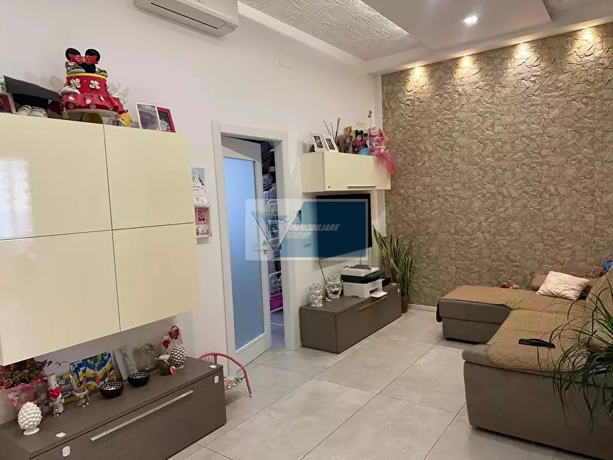 Immagine 6 di Casa trifamiliare in vendita  a Buccheri