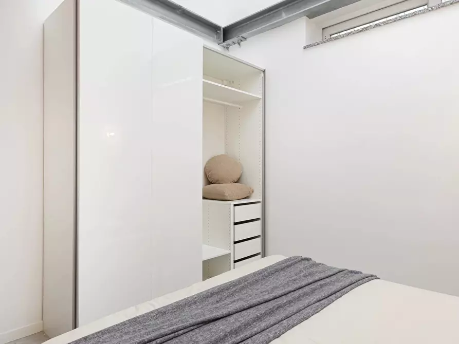 Immagine 26 di Casa trifamiliare in affitto  in Via Francesco de Sanctis, 56 a Milano