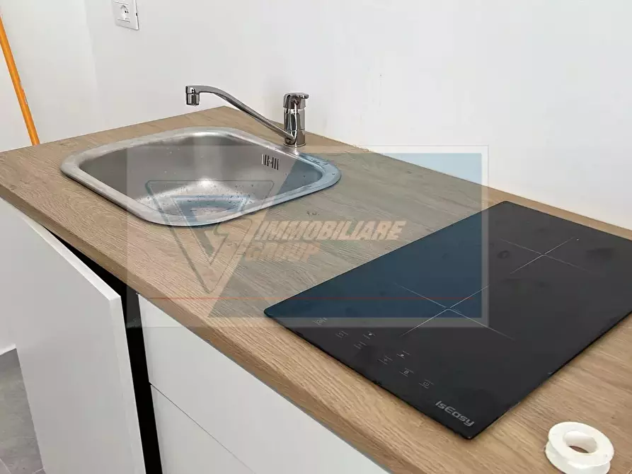 Immagine 5 di Casa trifamiliare in affitto  in Corso Timoleonte a Siracusa