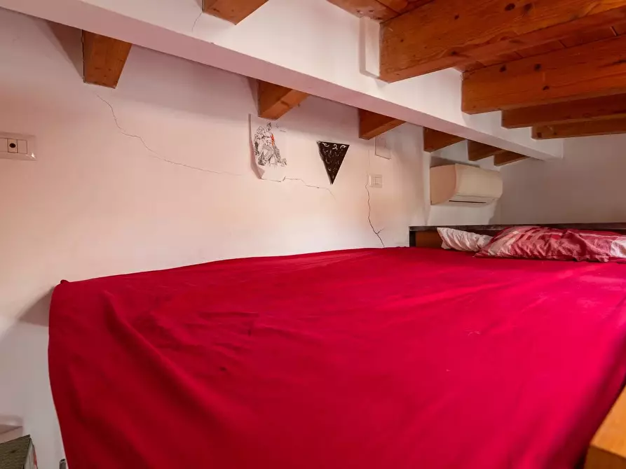 Immagine 9 di Casa trifamiliare in vendita  a Milano