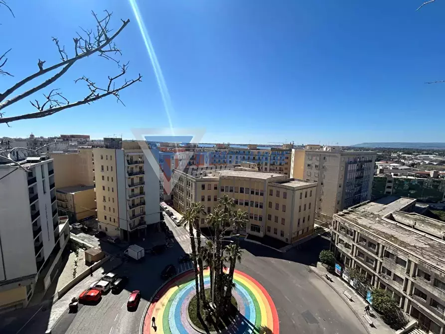 Immagine 5 di Casa trifamiliare in vendita  in piazza della repubblica a Siracusa