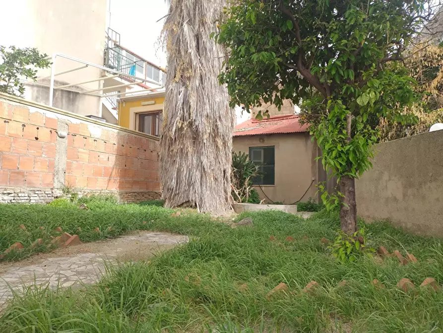 Immagine 24 di Casa trifamiliare in vendita  in Via Candore, 26 a Messina