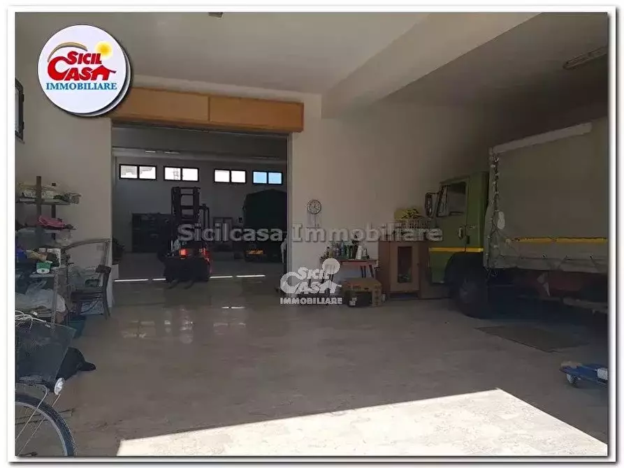 Immagine 6 di Casa bifamiliare in vendita  a Marsala