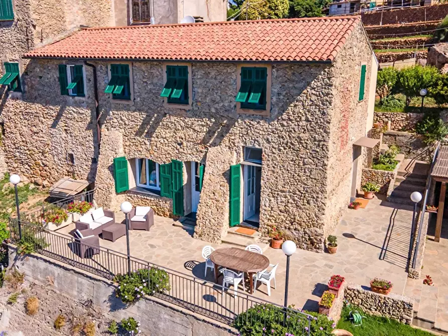 casa indipendente in vendita a Ventimiglia
