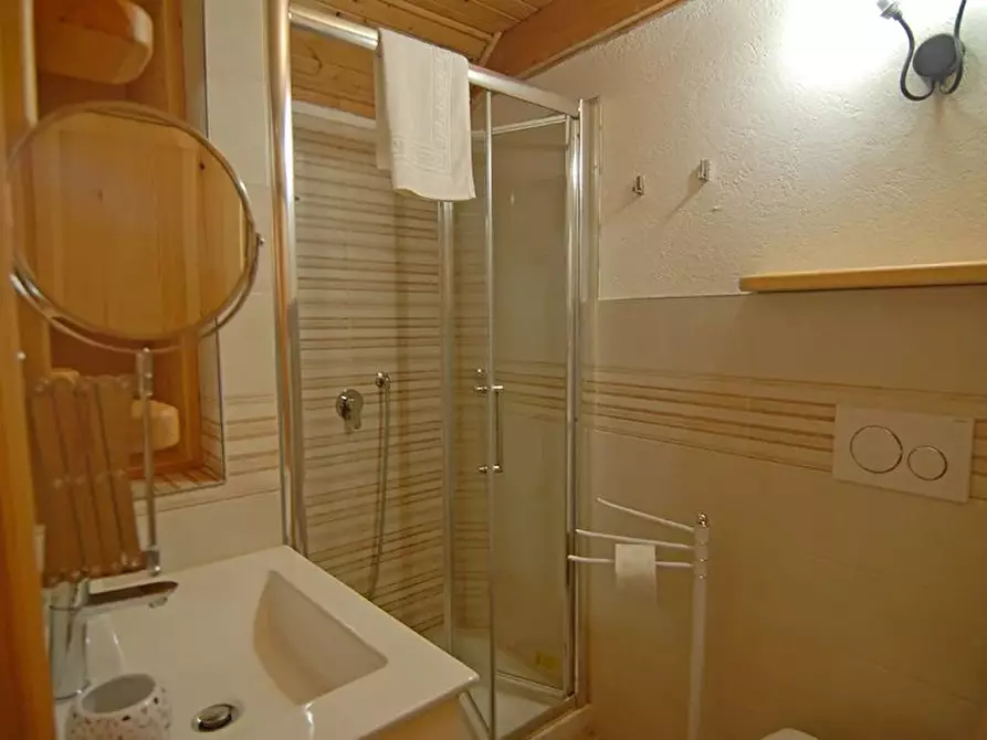 Immagine 15 di Terreno edificabile in vendita  a Bellino