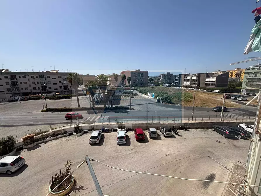 Immagine 2 di Casa trifamiliare in vendita  in Viale Santa Panagia a Siracusa