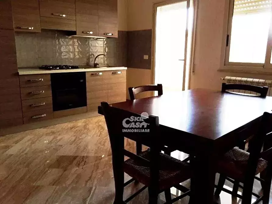 Immagine 3 di Casa trifamiliare in affitto  a Marsala