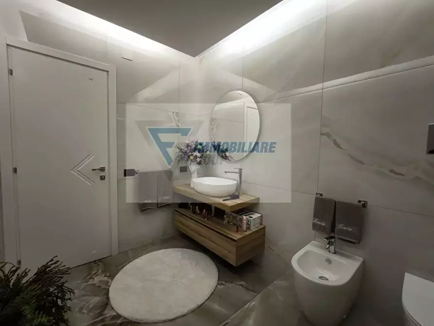 Immagine 23 di Casa trifamiliare in vendita  in Via Ippolito Nievo a Siracusa