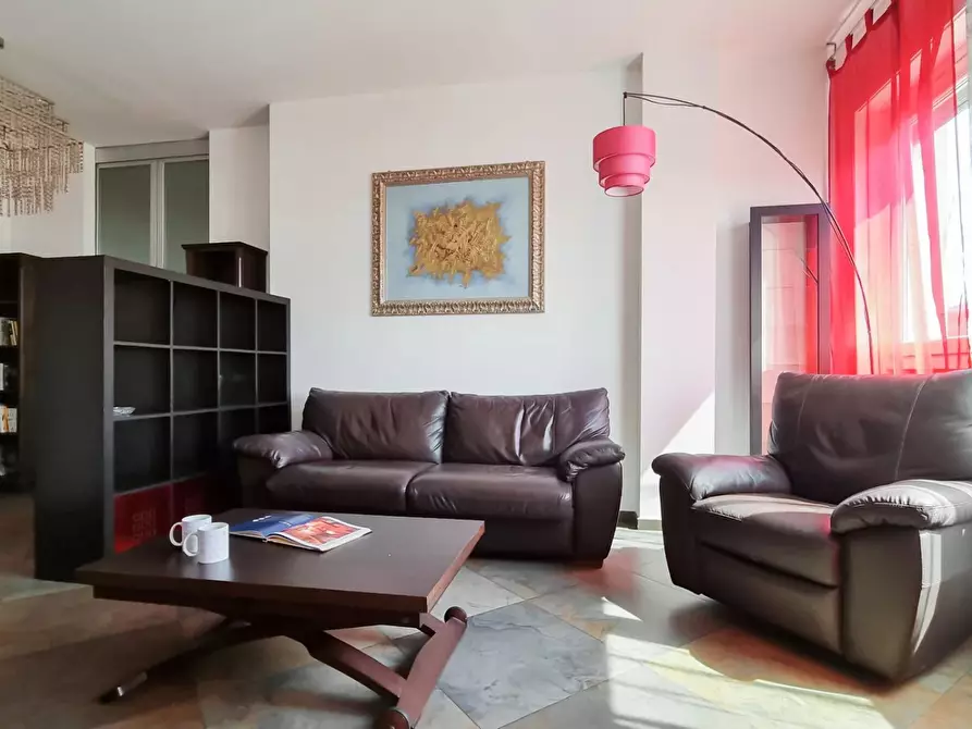 Immagine 11 di Casa trifamiliare in vendita  in Viale Monza, 43a a Milano