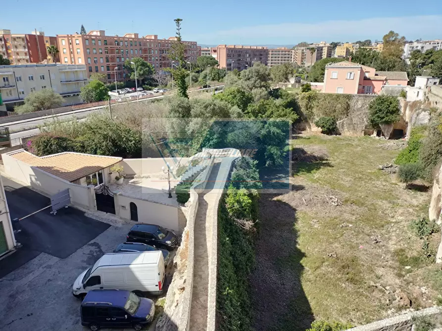 Immagine 7 di Casa trifamiliare in vendita  in Piazzale a Siracusa