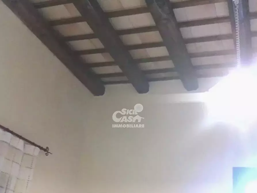 Immagine 35 di Monolocale in vendita  a Marsala