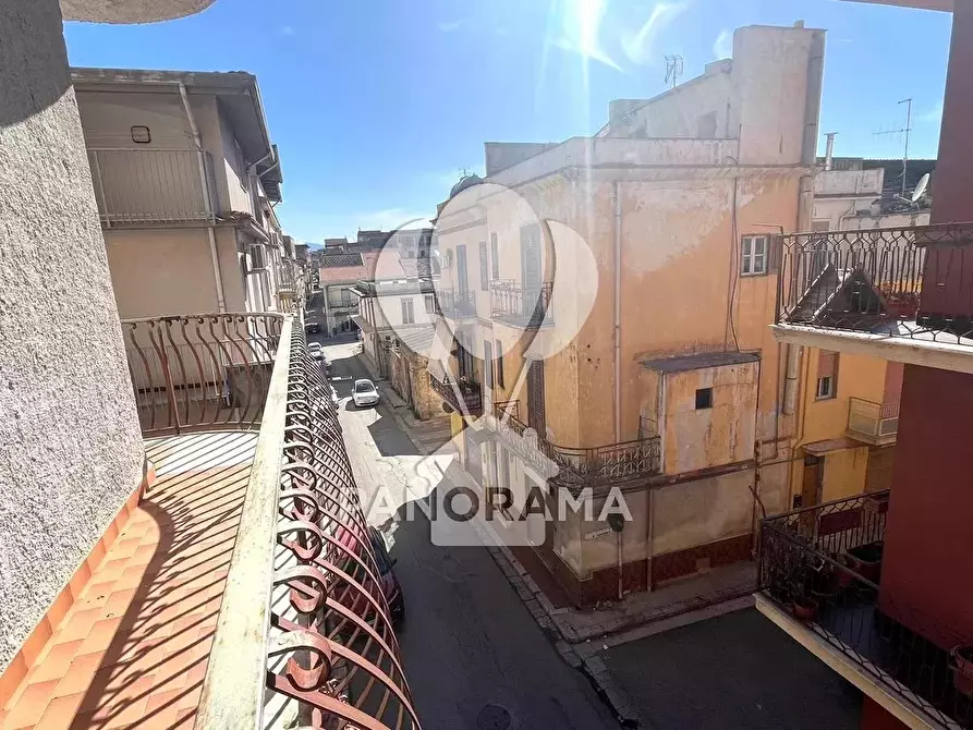 Immagine 8 di Casa trifamiliare in vendita  in Via 4 Novembre, 7 a Partinico