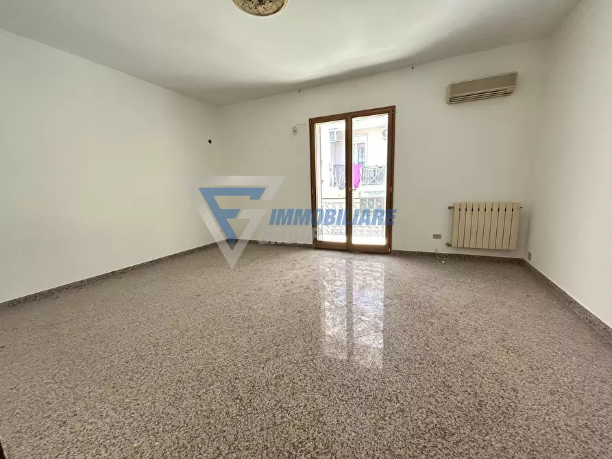 Immagine 1 di Casa trifamiliare in vendita  in Viale Zecchino a Siracusa