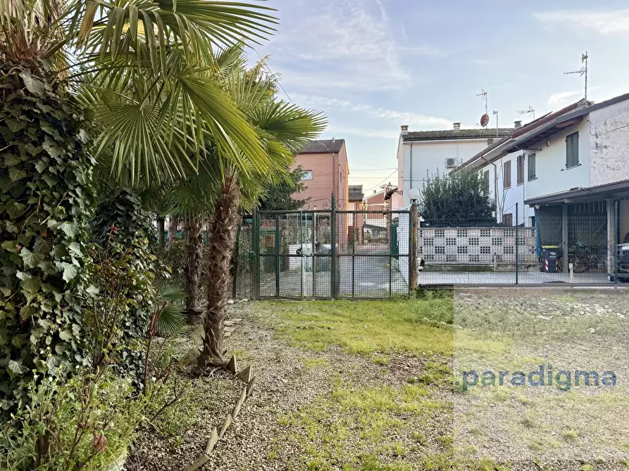 Immagine 3 di Terreno edificabile in vendita  in Via Roma, 15 a Alluvioni Cambio'