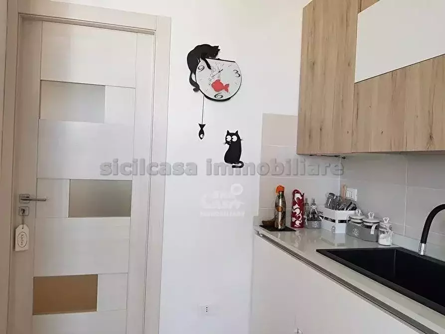 Immagine 8 di Casa trifamiliare in vendita  a Marsala