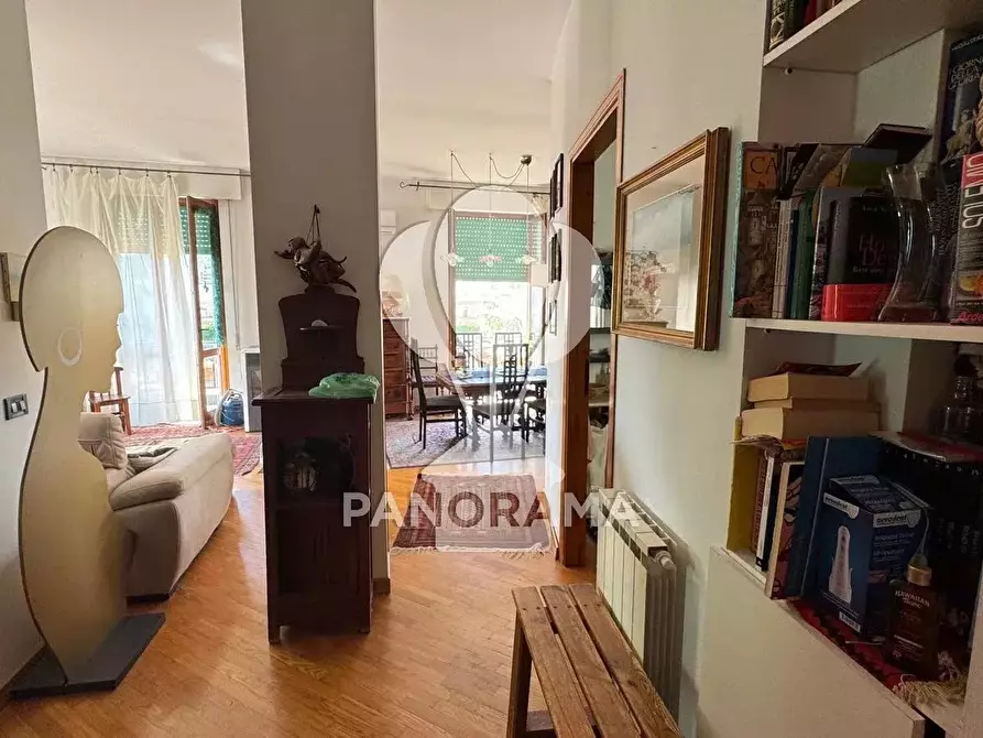 Immagine 9 di Casa trifamiliare in vendita  in Via Edison a Alcamo