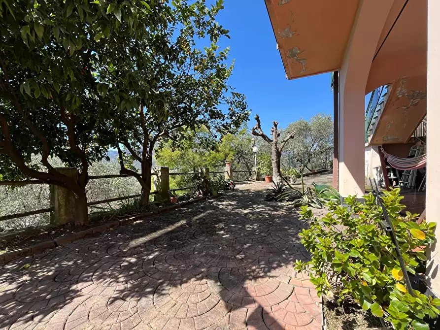 Immagine 2 di Casa trifamiliare in vendita  in Località San Pier di Canne Case Sparse a Chiavari