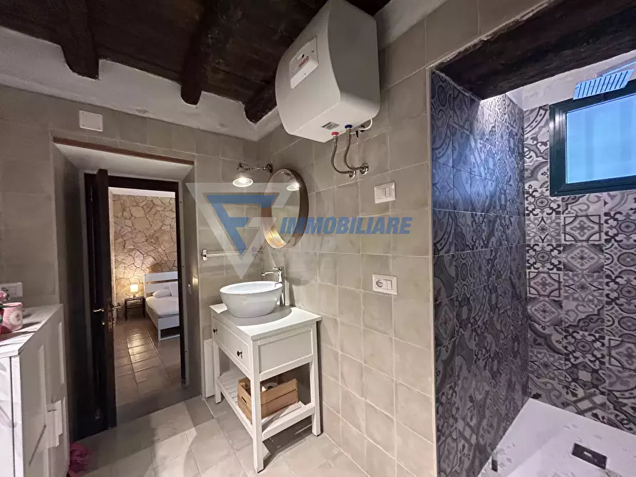 Immagine 15 di Casa trifamiliare in vendita  in via mirabella a Siracusa