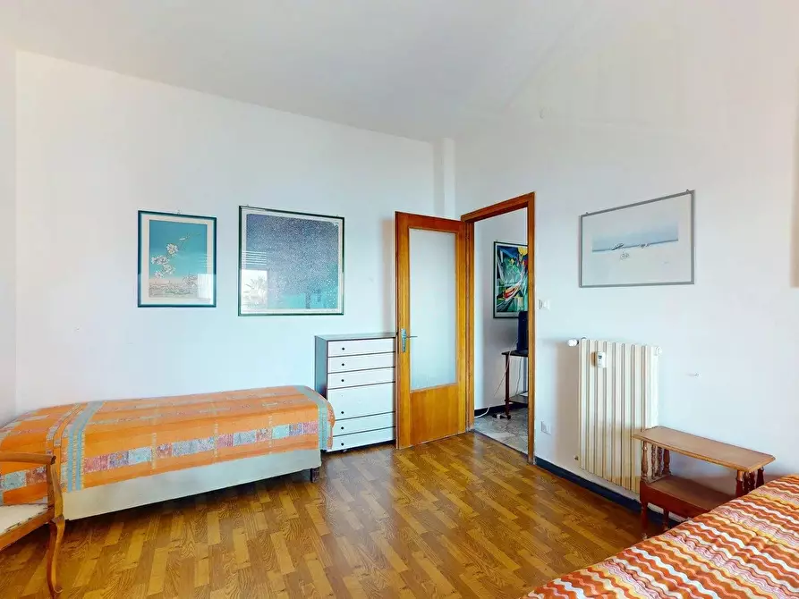 Immagine 17 di Casa trifamiliare in vendita  in Corso Europa 31 a Borghetto Santo Spirito