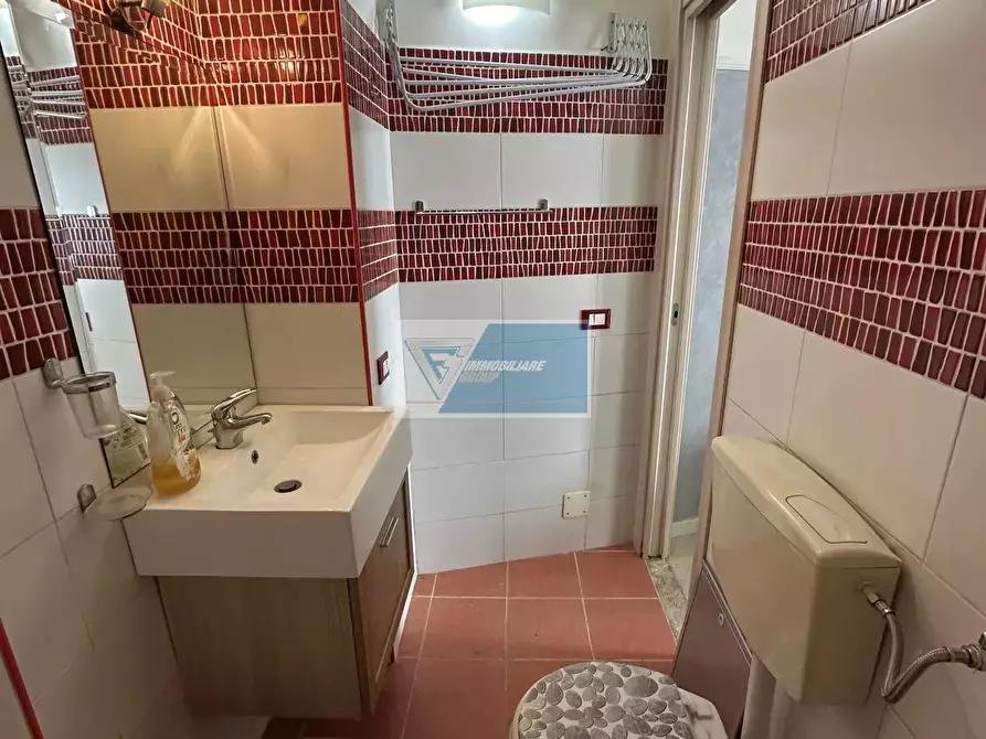 Immagine 9 di Casa trifamiliare in vendita  a Noto