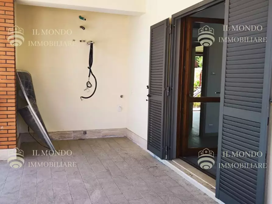 Immagine 18 di Castello in vendita  in Viale Tivoli a Palombara Sabina