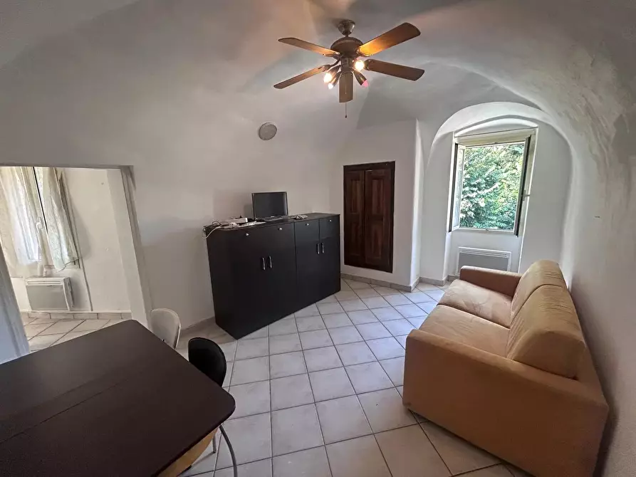 Immagine 10 di Casa trifamiliare in vendita  in Frazione Verrandi, 4 a Ventimiglia
