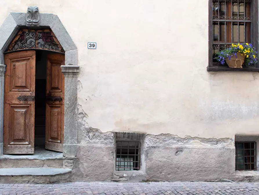 Immagine 28 di Casa trifamiliare in vendita  in Via Roma, 39 a Bormio