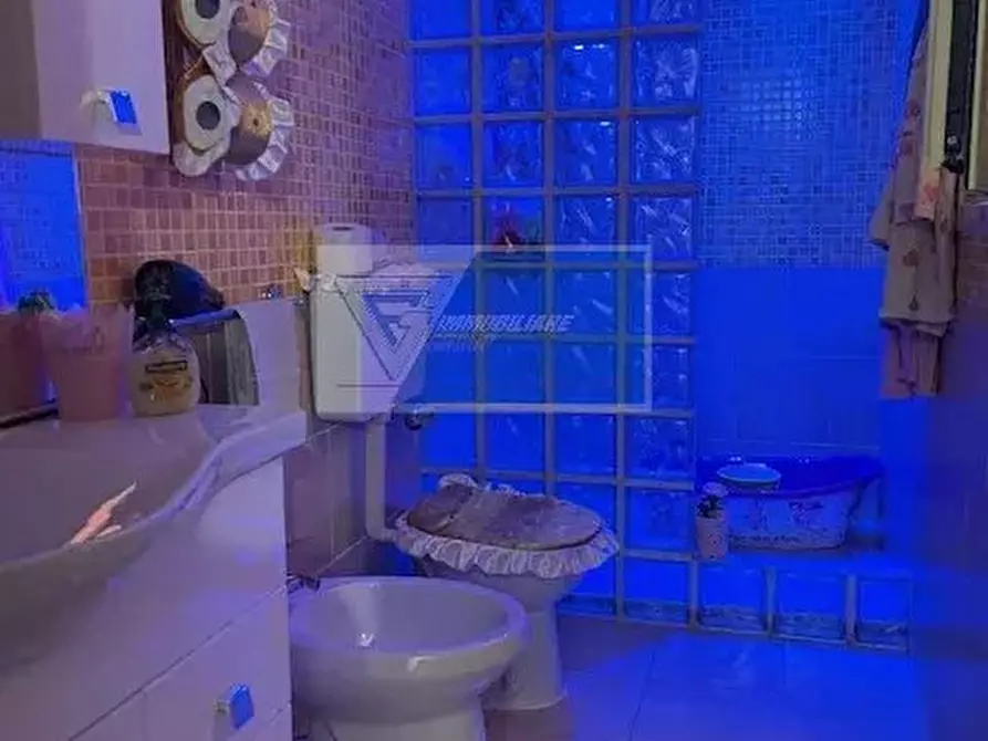 Immagine 27 di Casa trifamiliare in vendita  in Via Benedetto Croce a Siracusa