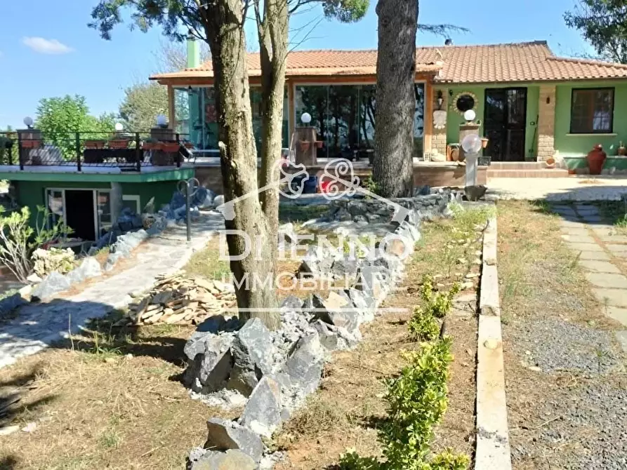 Immagine 1 di Terreno edificabile in vendita  in Strada Valle del Dragone a Arlena Di Castro