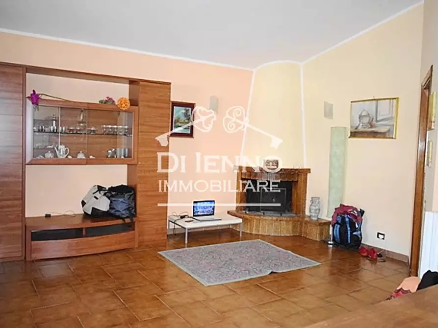 Immagine 30 di Casa trifamiliare in vendita  a Rignano Flaminio