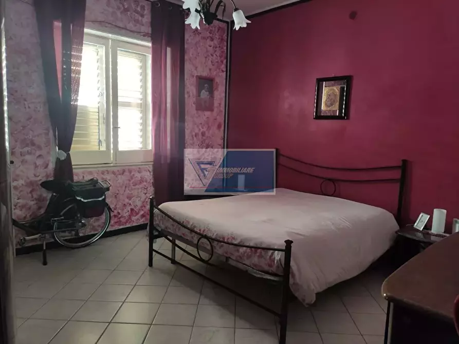 Immagine 5 di Casa trifamiliare in vendita  a Buccheri