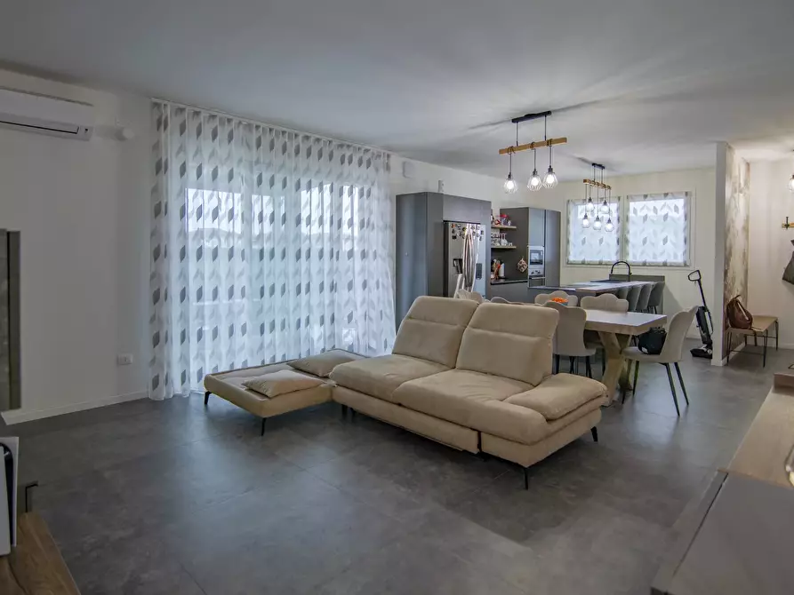 Immagine 11 di Terreno edificabile in vendita  a Albignasego