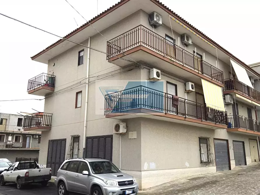 Immagine 24 di Casa trifamiliare in vendita  in Via Po a Buccheri