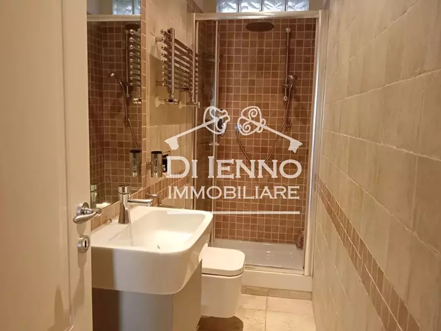 Immagine 19 di Casa trifamiliare in affitto  in Piazza Nostra Signora di Guadalupe a Roma